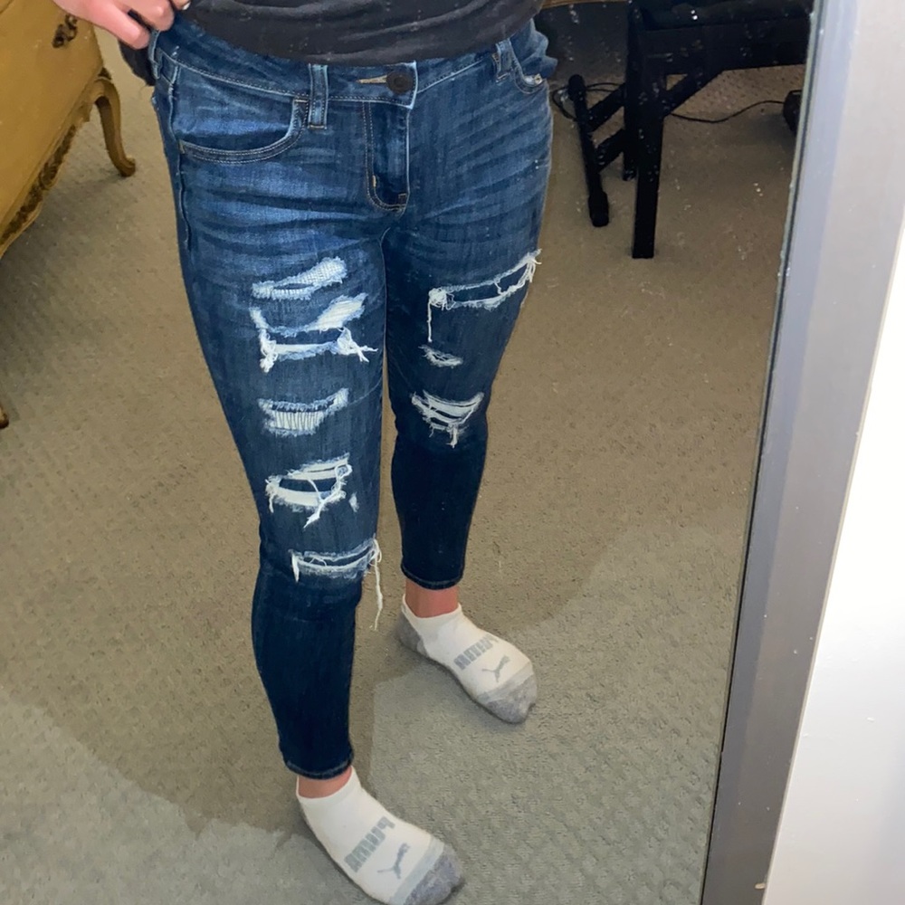American Eagle blue jeans